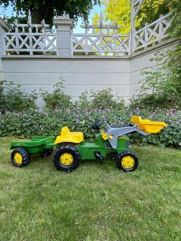 Traptraktor John Deere rollytoys met lader en aanhanger beschikbaar voor biedingen