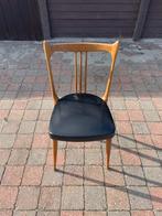 4 vintage spijlenstoelen, Ophalen, Gebruikt