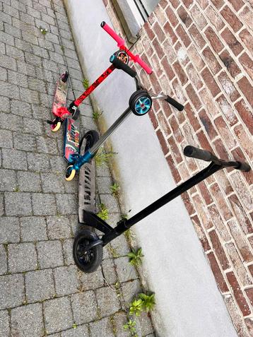 Steps te koop beschikbaar voor biedingen
