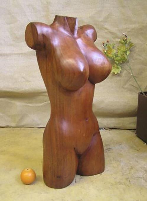 Naakte vrouwelijke torso in Suar eik - Hoogte 61cm - 6,20 Kg, Antiquités & Art, Art | Sculptures & Bois, Envoi