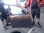 Porte avant droit Dacia Duster 1 2010-2013 LP/14938, Gebruikt, Ophalen, Dacia, Voor