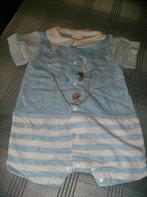 licht blauw pakje, Enfants & Bébés, Vêtements de bébé | Taille 50, Enlèvement ou Envoi, Costume