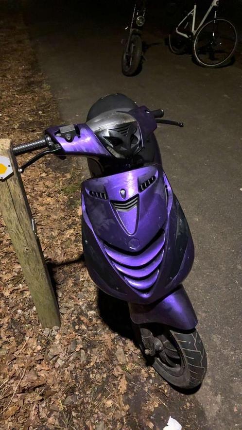 Zip 70cc a klasse, Fietsen en Brommers, Scooters | Piaggio, Zo goed als nieuw, Zip, Ophalen of Verzenden