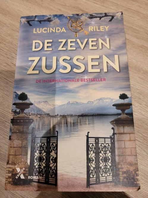 Lucinda Riley - De zeven zussen, Boeken, Romans, Zo goed als nieuw, Ophalen
