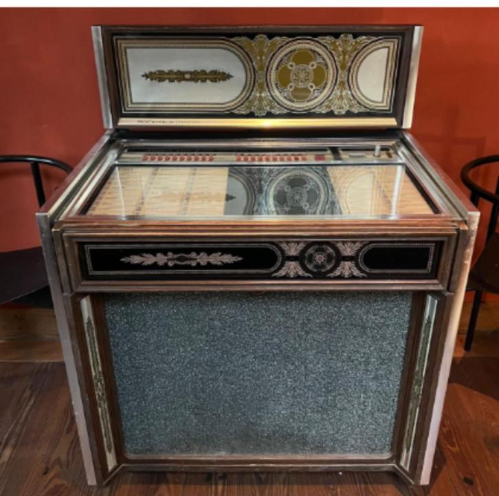 Jukebox – gaat aan maar technisch defect, Verzamelen, Automaten | Jukeboxen, Gebruikt, Met singles, Ophalen