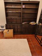 Old bookcase in great shape, Enlèvement, Comme neuf