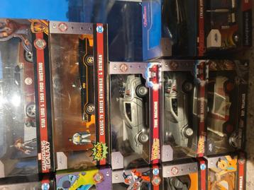 Film autos van Jada toys splinter nieuw 1.32 beschikbaar voor biedingen