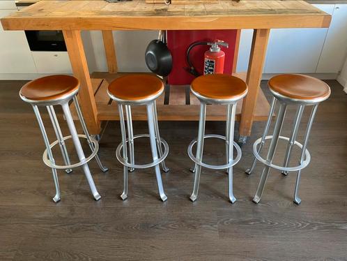 4 x Joan Casas I Ortínez design barkrukken, Huis en Inrichting, Barkrukken, Gebruikt, Ophalen