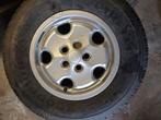 Wielen. RANGE ROVER P38 velgen + banden., 16 inch, Banden en Velgen, 235 mm, Terreinwagen