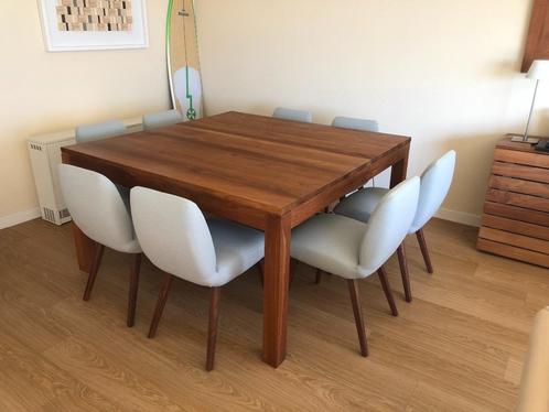 Eettafel 1,50 x 1,50 m in teak van het merk Etnikraft, Huis en Inrichting, Tafels | Eettafels, Zo goed als nieuw, 150 tot 200 cm