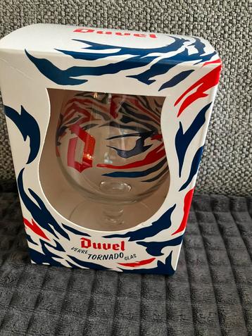Bierglas duvel tornado nieuw in doos beschikbaar voor biedingen