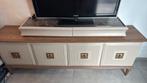Stijlvolle tv-meubel /dressoir in hout en crème vintage look, Ophalen, Zo goed als nieuw