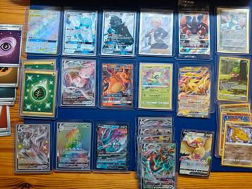 Lot van verschillende rarities Pokémon kaarten beschikbaar voor biedingen
