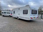 LMC 520d caravan, Vast bed, Rondzit, Kachel, Particulier