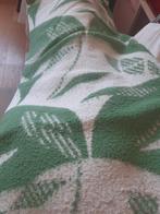 Couverture verte et blanche 1 pers, Une personne, Utilisé, Couverture ou Couette, Vert
