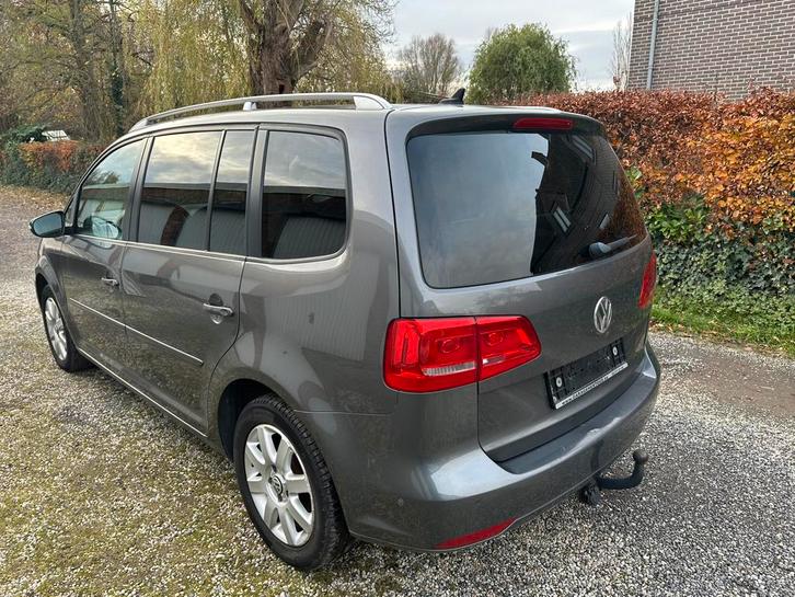 Vw Touran 1.6 tdi 77 Kw,Bj 2013,Euro 5,Airco,7 Plaatsen, Auto's, Volkswagen, Bedrijf, Touran, ABS, Airbags, Airconditioning, Bluetooth