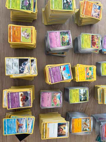 Pokemon kaarten beschikbaar voor biedingen
