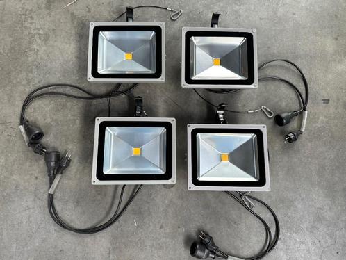 Lot de 8 projecteurs LED 50W, Huis en Inrichting, Lampen | Spots, Gebruikt, Metaal of Aluminium, Led, Ophalen