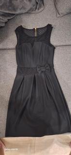 Robe noire TS, Ophalen, Zo goed als nieuw, Maat 36 (S), Zwart