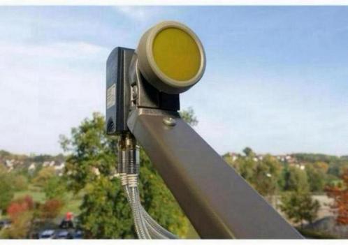 SCHWAIGER -371- Quad LNB Sun Protect digitale Quattro LNB, Audio, Tv en Foto, Schotelantennes, Nieuw, (Schotel)antenne-accessoires