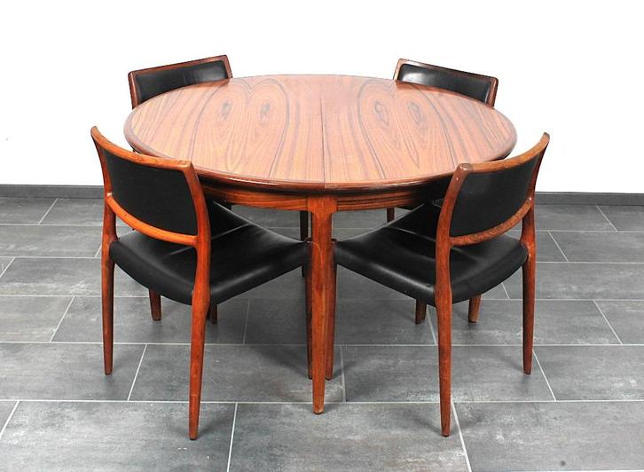 Set van 4 lederen palisander Møller stoelen en eettafel, Huis en Inrichting, Complete eetkamers, Gebruikt, 4 tot 6 stoelen, Ophalen of Verzenden