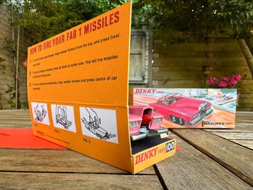 Dinky Toys # 100 Lady Penelope’s FAB1 & diorama box up beschikbaar voor biedingen