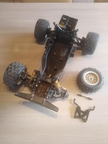 Tamiya nissan king cab chassis vintage beschikbaar voor biedingen