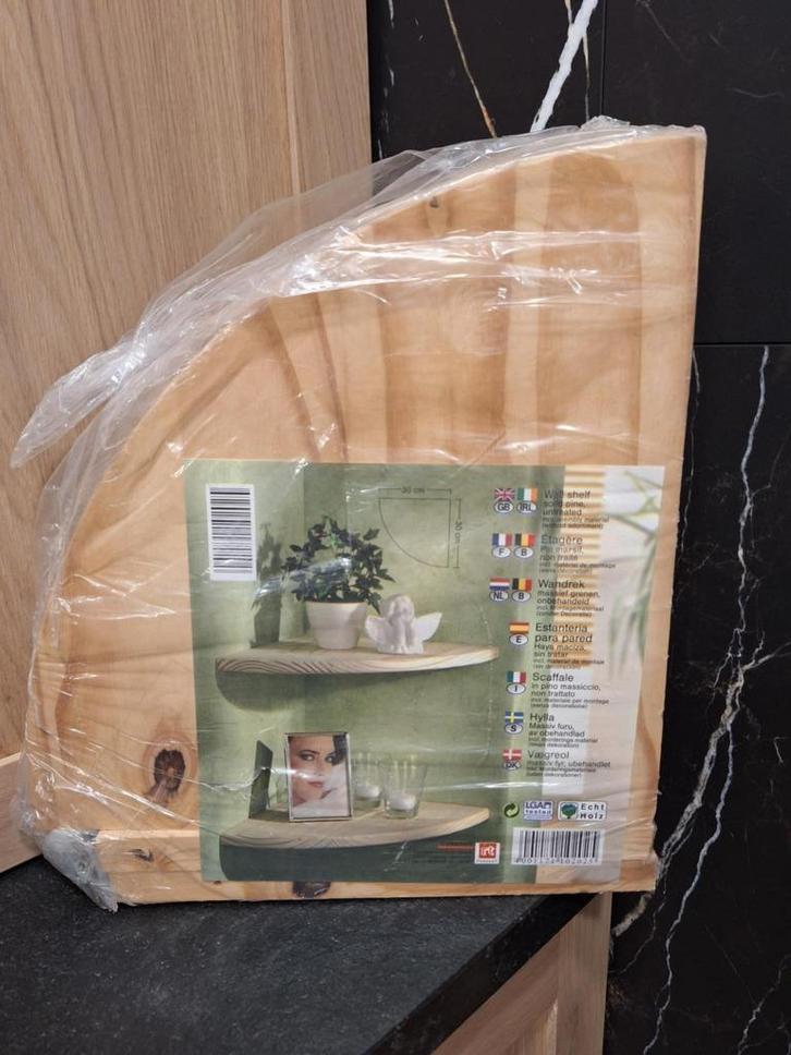 Set met 2 Wandplanken in massief grenen (Nieuw!), Huis en Inrichting, Woonaccessoires | Wandplanken en Boekenplanken, Ophalen