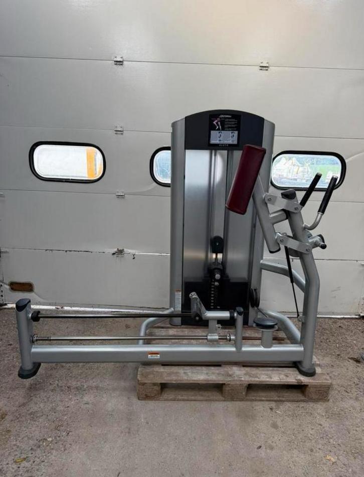 Life Fitness signature glute kickback / gluteaus / glutes, Sport en Fitness, Fitnessmaterialen, Gebruikt, Overige typen, Armen