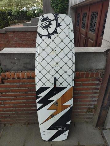 Slingshot crisis 137 cm beschikbaar voor biedingen