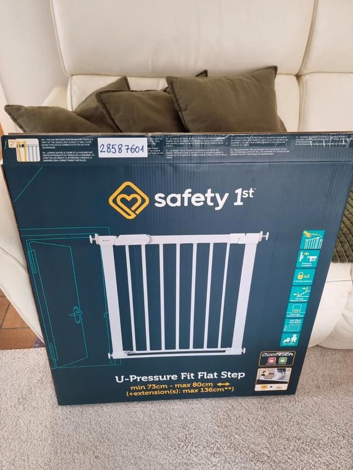 Splinternieuwe flat step deurhekje van safety1, Kinderen en Baby's, Traphekjes, Ophalen