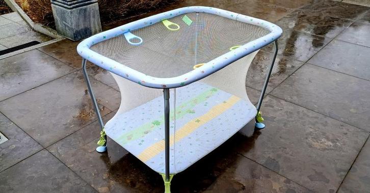 Brevi kleurrijk en veilig speelpark kleine kinderen, Kinderen en Baby's, Babyparken, Zo goed als nieuw, Rechthoekig, Ophalen