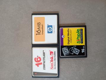 Cf cards vintage of zowat beschikbaar voor biedingen