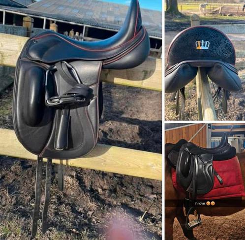 Kingsley D5 dressuurzadel, Dieren en Toebehoren, Paarden en Pony's | Zadels, Ophalen of Verzenden