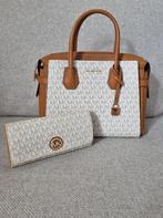Michael Kors handtas en portemonnee., Handtassen en Accessoires, Tassen | Damestassen, Ophalen of Verzenden, Zo goed als nieuw