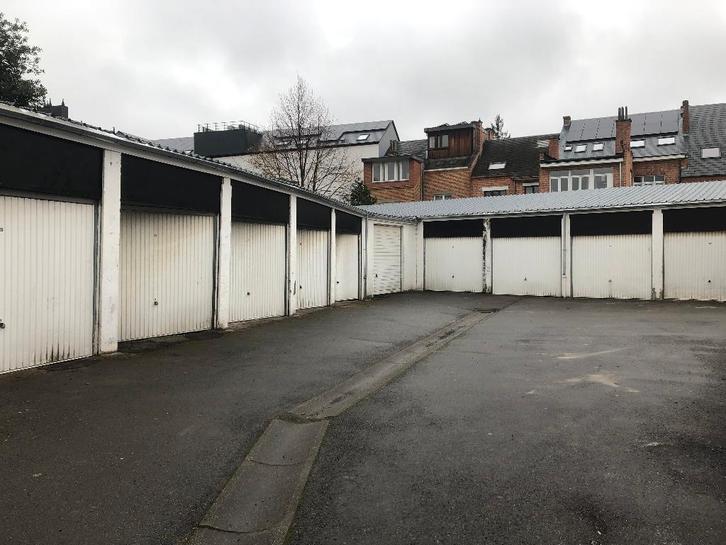 GARAGE A LOUER A JAMBES, Immo, Garages & Places de parking, Namur (ville)