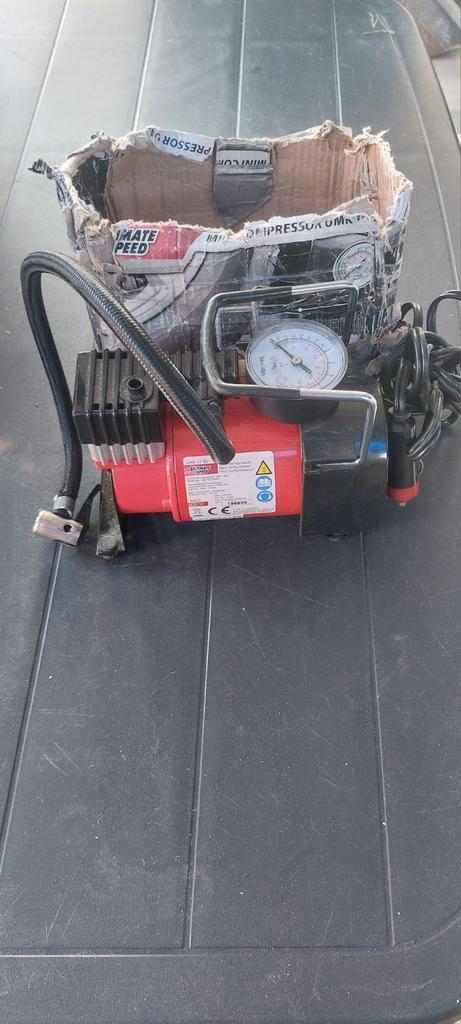 Mini compressor Ultimate Speed, Doe-het-zelf en Bouw, Gereedschap | Machine-onderdelen en Toebehoren, Gebruikt, Ophalen