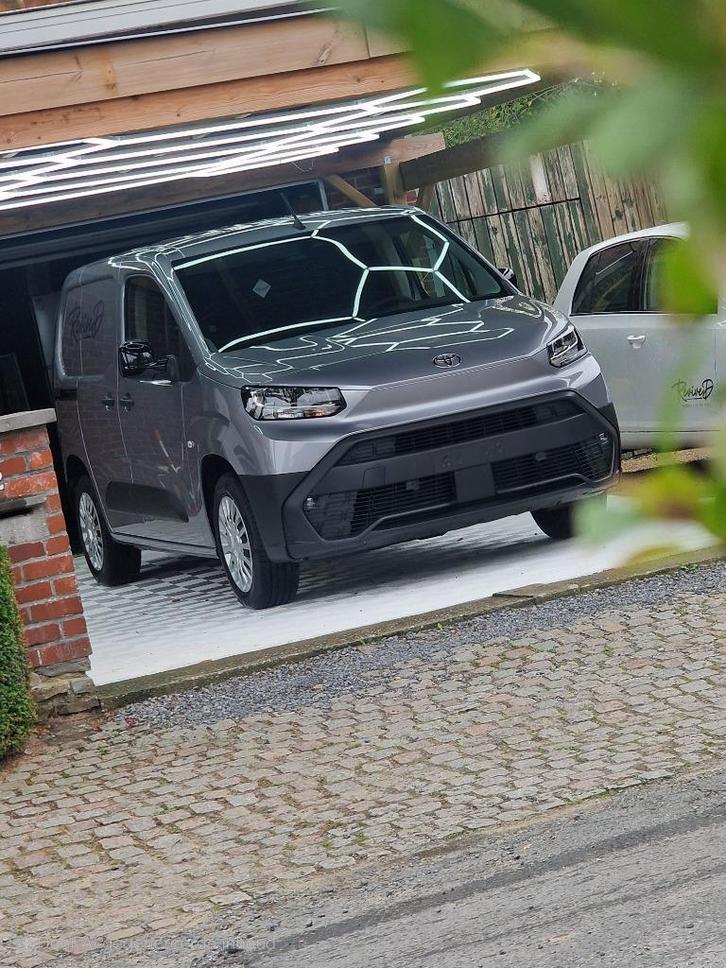Toyota Proace City, Auto's, Bestelwagens en Lichte vracht, Particulier, ABS, Achteruitrijcamera, Adaptieve lichten, Adaptive Cruise Control
