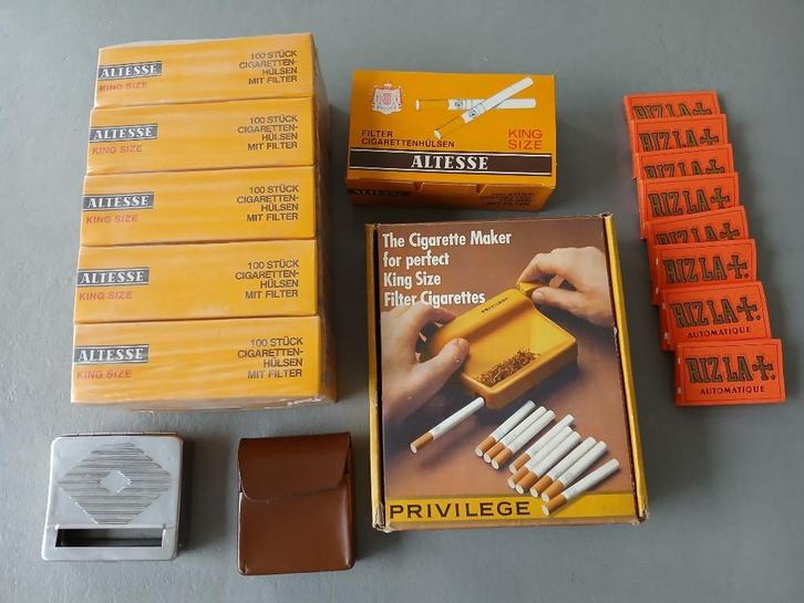 2 vintage sigarettenrollers en toebehoren, Verzamelen, Rookartikelen, Aanstekers en Luciferdoosjes, Ophalen of Verzenden