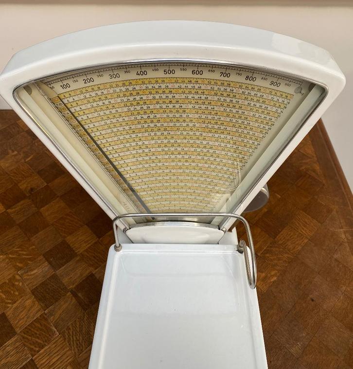 Recsi weegschaal tot 2 Kg. Gelijkend op Berkel., Maison & Meubles, Cuisine | Éléments de cuisine, Utilisé, Moins de 100 cm, Moins de 50 cm