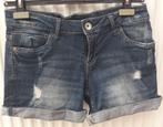 Jeansshort van C&A maat 38, Kleding | Dames, Broeken en Pantalons, Maat 38/40 (M), Blauw, Ophalen of Verzenden, Gedragen