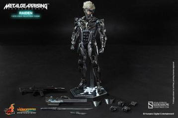 Metal gear solid revengeance  Raiden Hot Toys figurine 30cm beschikbaar voor biedingen