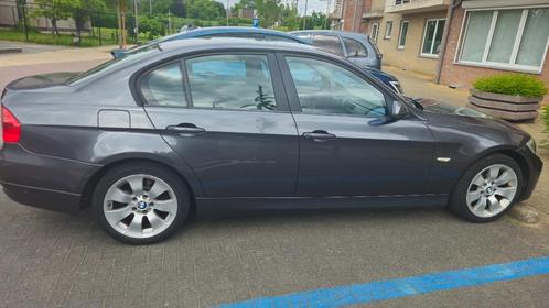 BMW E90 318i 2.0L - 129pk - Gekeurd voor verkoop + Carpass, Auto's, BMW, Particulier, 3 Reeks, ABS, Airbags, Airconditioning, Bluetooth