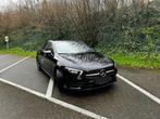 Mercedes-Benz A250e Plug-In Hybrid AMG Line-Garantie, Auto's, Mercedes-Benz, 4 cilinders, Leder en Stof, Zwart, 5 deurs