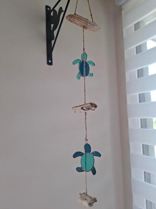 Schildpadden en drijfhout hanger, Antiek en Kunst, Kunst | Overige Kunst, Ophalen of Verzenden