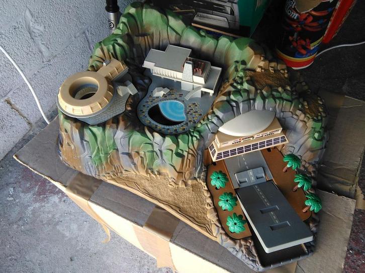 Thunderbirds Tracy Island - Matchbox, Verzamelen, Speelgoed, Gebruikt, Ophalen