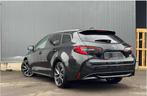 Toyota Corolla Touring Sports 1.8 Hybrid Premium e-CVT, Gebruikt, 750 kg, 4 cilinders, Corolla