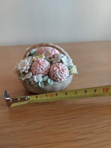 LLadro bloemenmandje beschikbaar voor biedingen