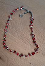 Mooie ketting in rode en zilveren kleuren, Handtassen en Accessoires, Kettingen, Ophalen of Verzenden, Zo goed als nieuw, Rood