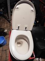 WC suspendu Sphinx Porcelaine avec abattant (design élégant), Comme neuf, Pierre, Toilettes, Enlèvement ou Envoi